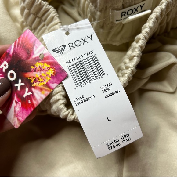 Roxy Next Set Drop Crotch Jogger Pants in Tapioca - Picture 5 of 8